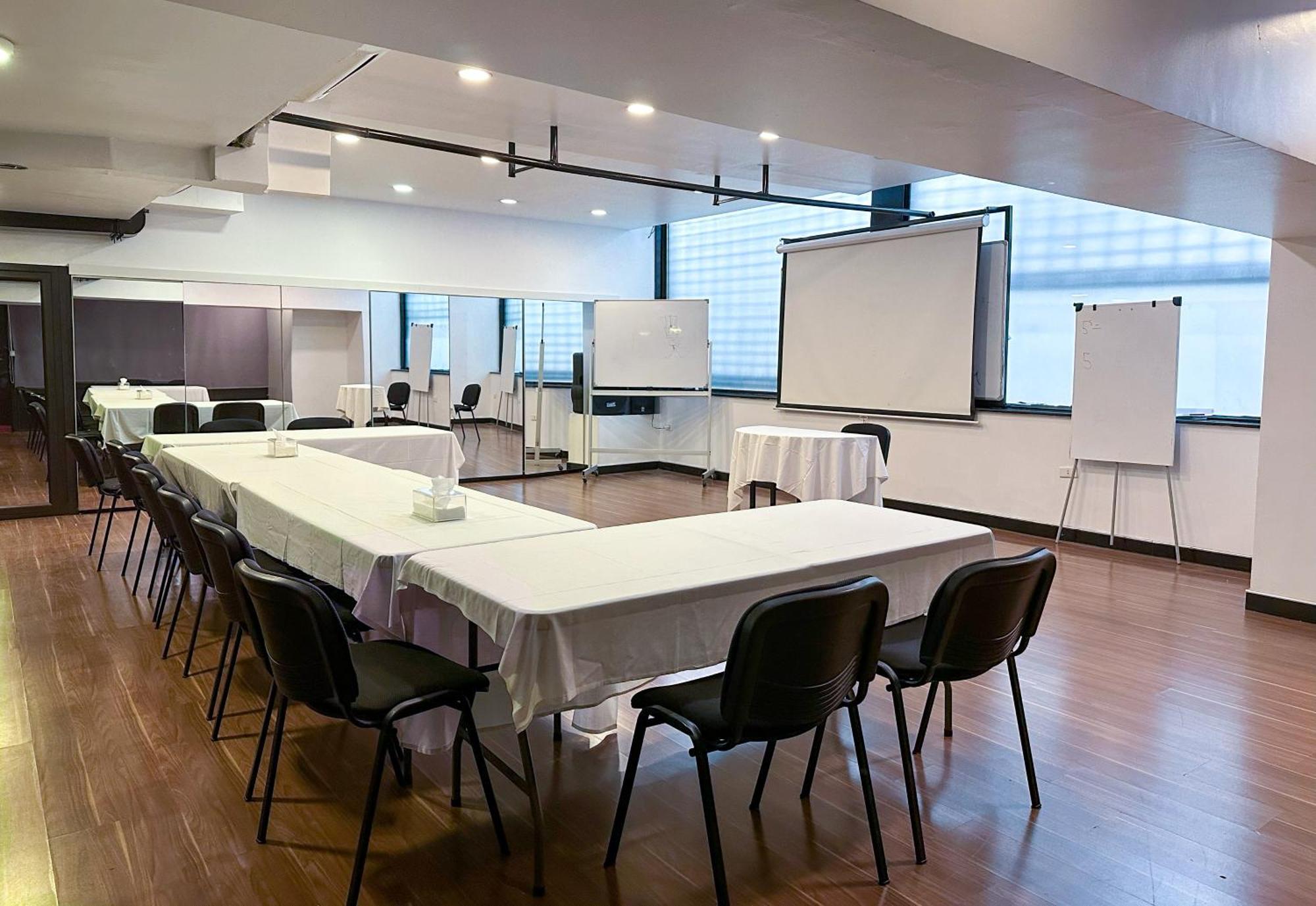 Hamra Urban Gardens Hotel Beirut Ngoại thất bức ảnh